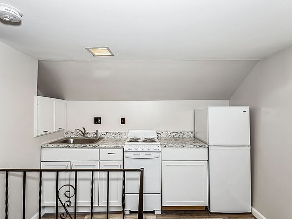3rd image of 4402 E Central Ave #4404