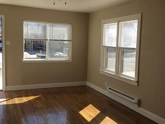 3rd image of 107 E 9th St