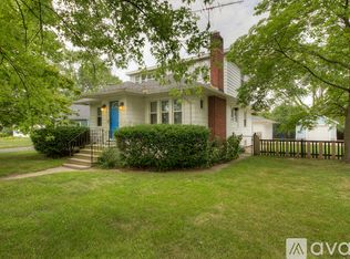 11836 N Haggerty Rd, Plymouth, MI 48170