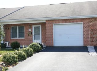 219 Winding Oak Dr, Hagerstown, MD 21740