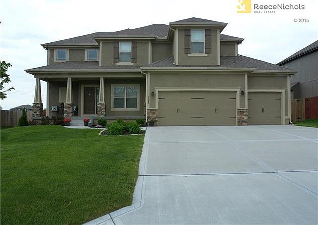 1st image of 1309 NE Ernest Way