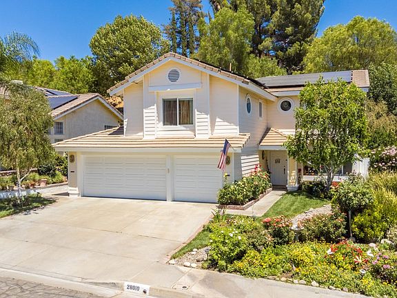2nd image of 28010 Parkridge Ln