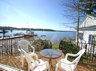 16 N Main St, Wolfeboro, NH 03894