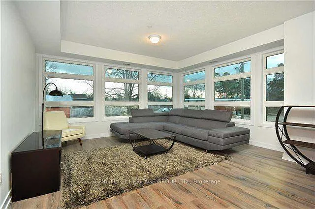 69 Boyne St #212 — Photo 5
