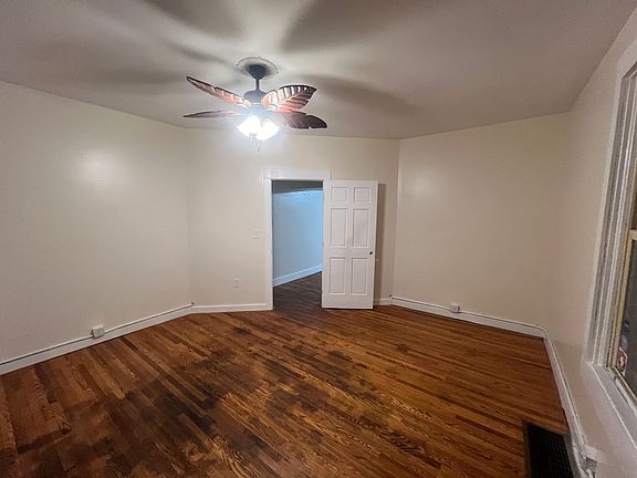 3rd image of 425 W Pine St #1