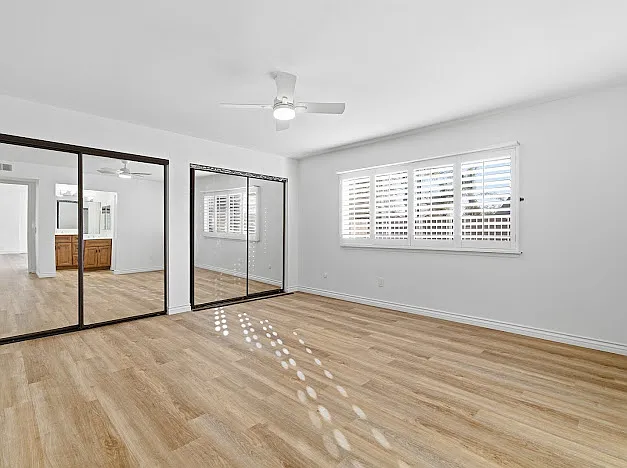 2084 N Palm Ave — Photo 5