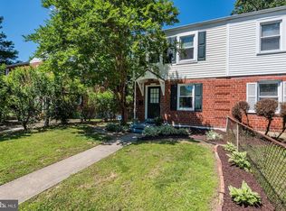 2302 Victory Dr, Alexandria, VA 22303