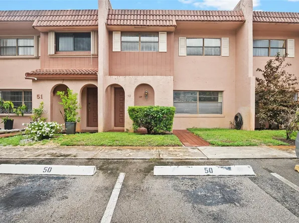 50 Matador Ln #3-23, Davie, FL 33324