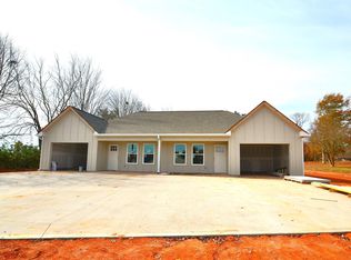 8999/9001 Highway 9, Inman, SC 29349