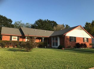 2511 Raspberry Ln, Pasadena, TX 77502