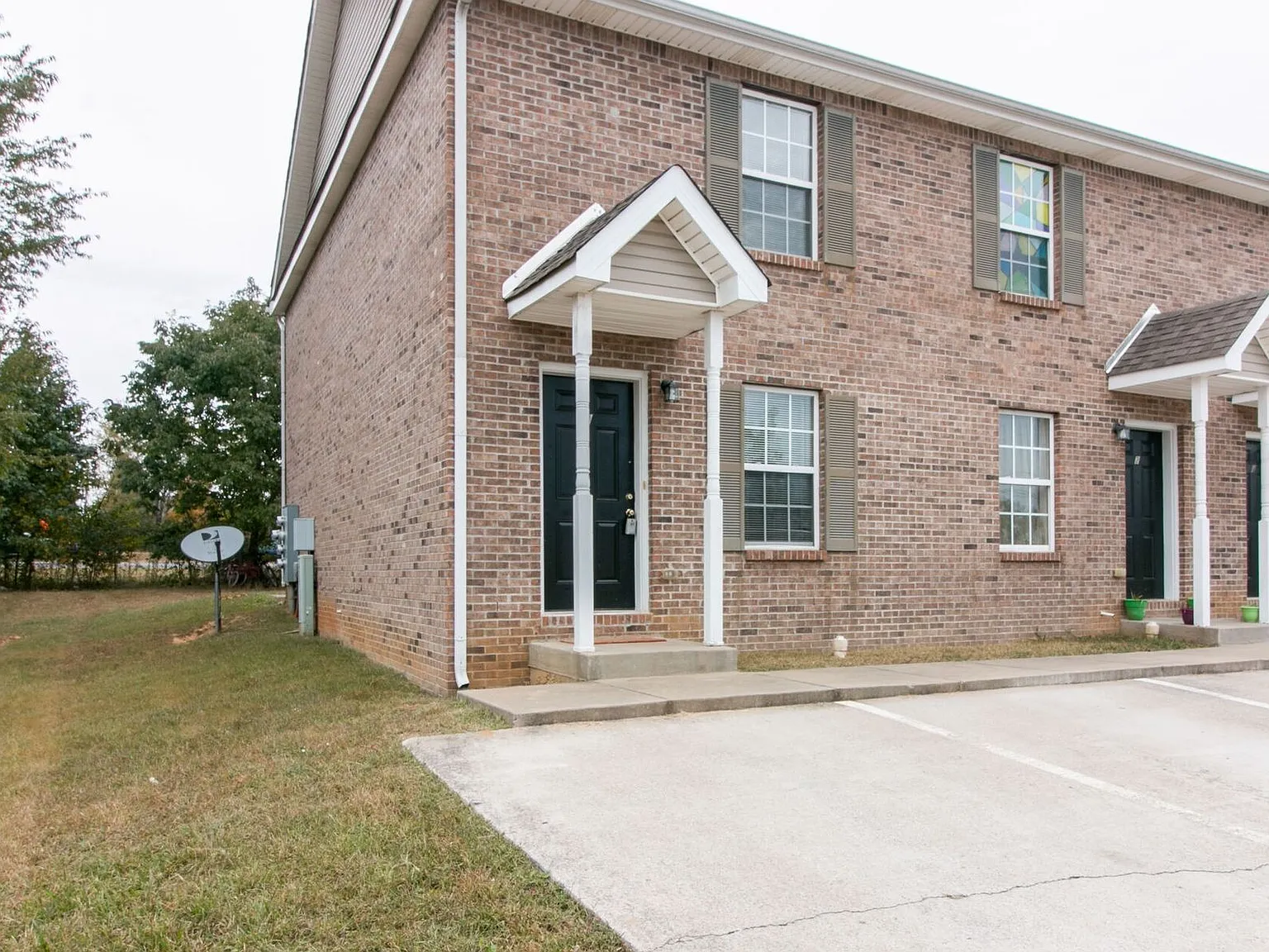 809 Oak Arbor For Rent — Photo 4
