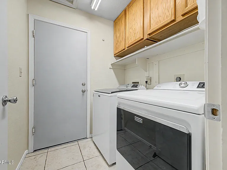 1291 W Butler Dr — Photo 16