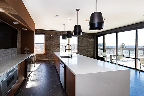 Center Square Lofts West Photo 1