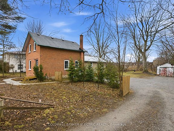 2nd image of 607 Armour Rd