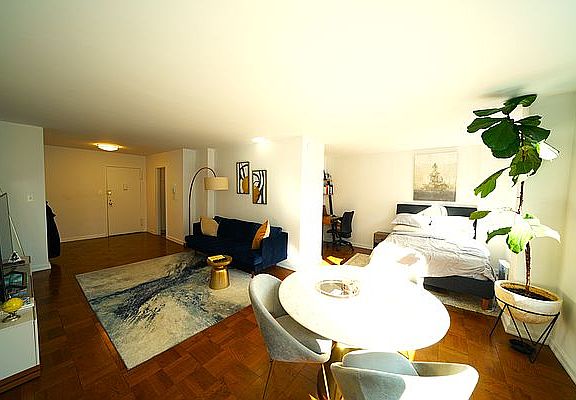 5th image of 125 E 87th St APT 9E
