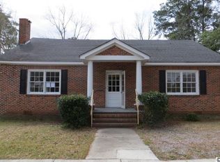 306 E Cleveland St, Dillon, SC 29536