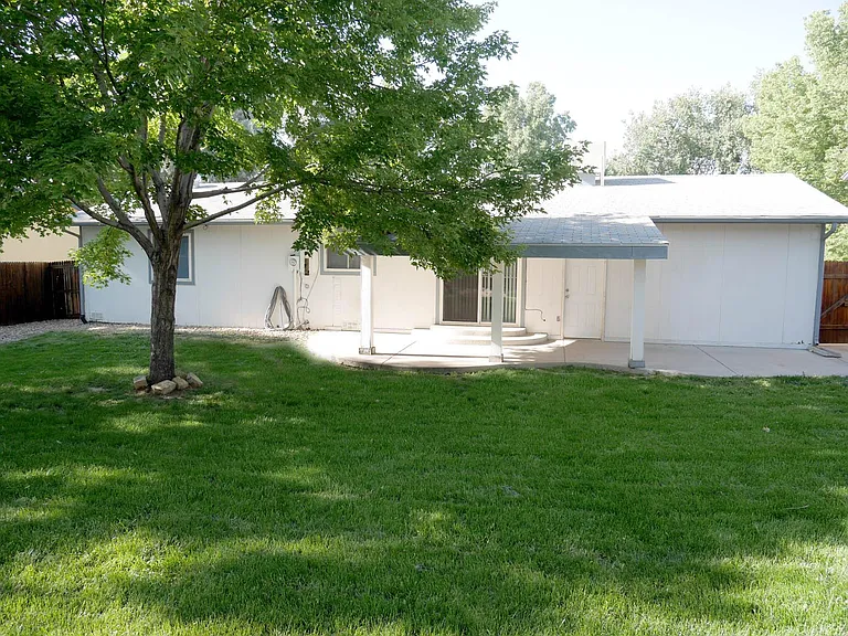 12900 E Arkansas Dr — Photo 16
