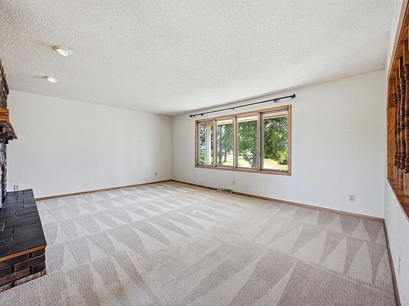 5th image of 3385 119p Ave SE