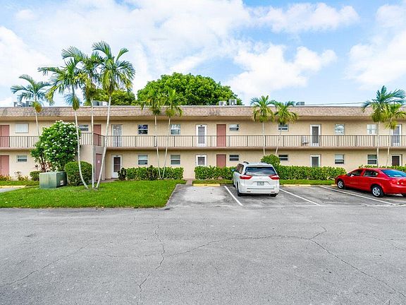 2nd image of 770 Lori Drive #241