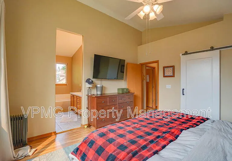 1204 NE 89th Ave — Photo 29