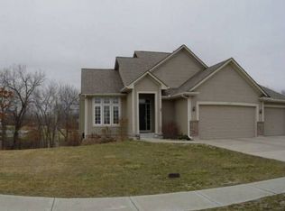 1403 Matthes Ln, Pleasant Hill, MO 64080