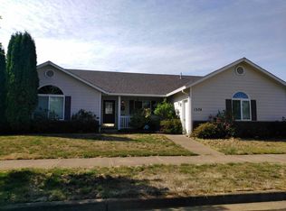 1574 Calistoga Ct, Eugene, OR 97402