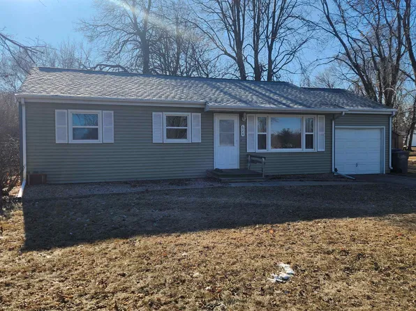 624 E 14th St, Spencer, IA 51301
