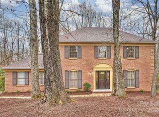 7010 Pleasant Dr, Charlotte, NC 28211