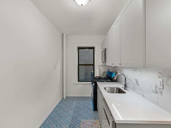 277 Harrison Avenue image 5 of 18