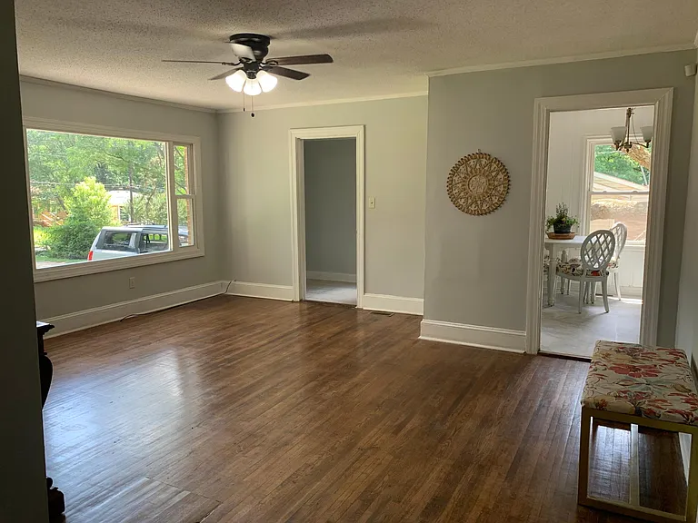 4329 Dinglewood Ave — Photo 24