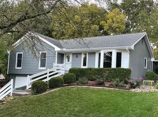 6217 NW 65th St, Kansas City, MO 64151
