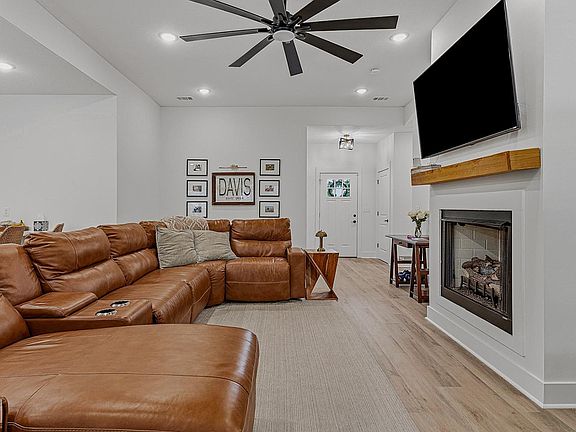 4th image of 4308 Lynx Ln