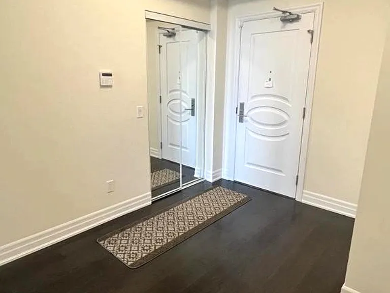 9075 Jane St #704 — Photo 6