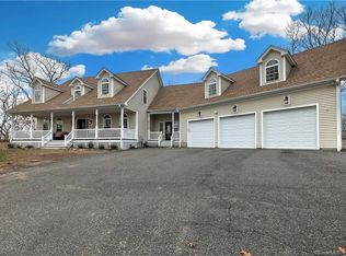 10 Fawn Hill Rd, Beacon Falls, CT 06403