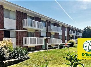 918 East St APT 3, Emporia, KS 66801