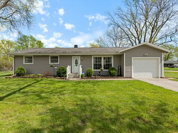 575 Aztec Dr, Carol Stream, IL 60188