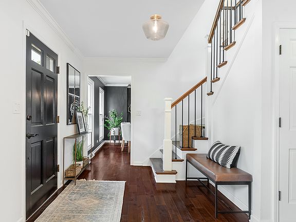 5th image of 1324 Culpepper Dr