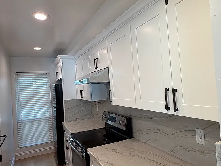 115 Ascot Ct — Photo 3