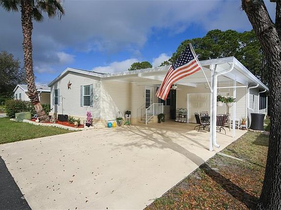 3rd image of 308 Salt Creek Dr