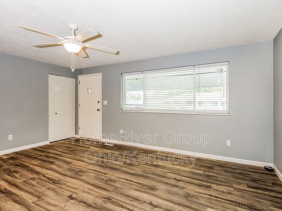 4th image of 5470 Barnard Dr