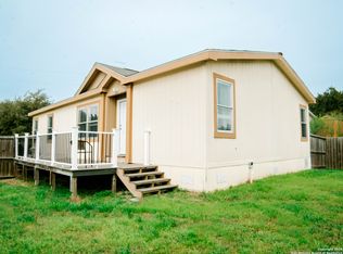 1457 Willow Dr, Canyon Lake, TX 78133