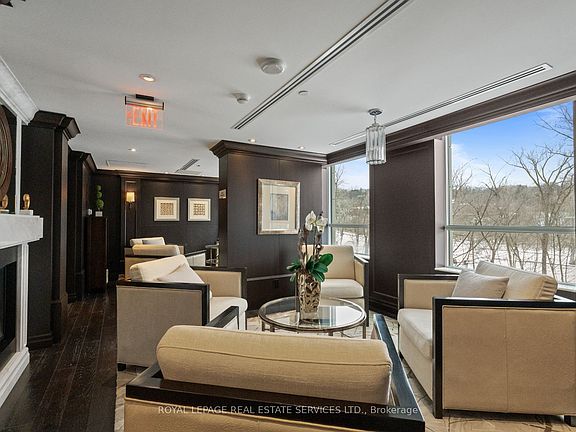 4th image of 30 Old Mill Rd Unit 512