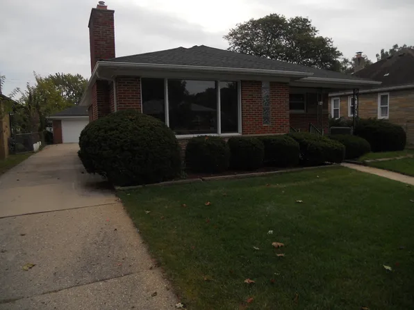 7426 Highview St, Dearborn Heights, MI 48127