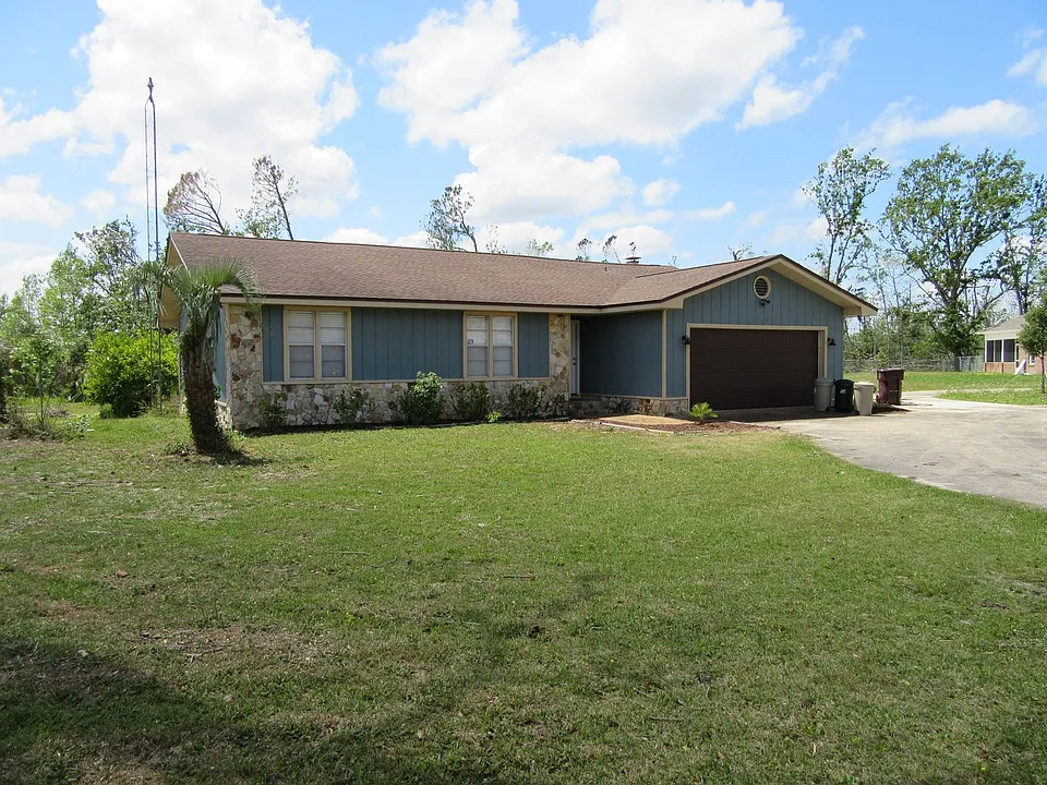 8629 Deerpoint Dr
