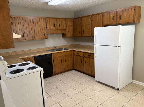 422 Prince Ln