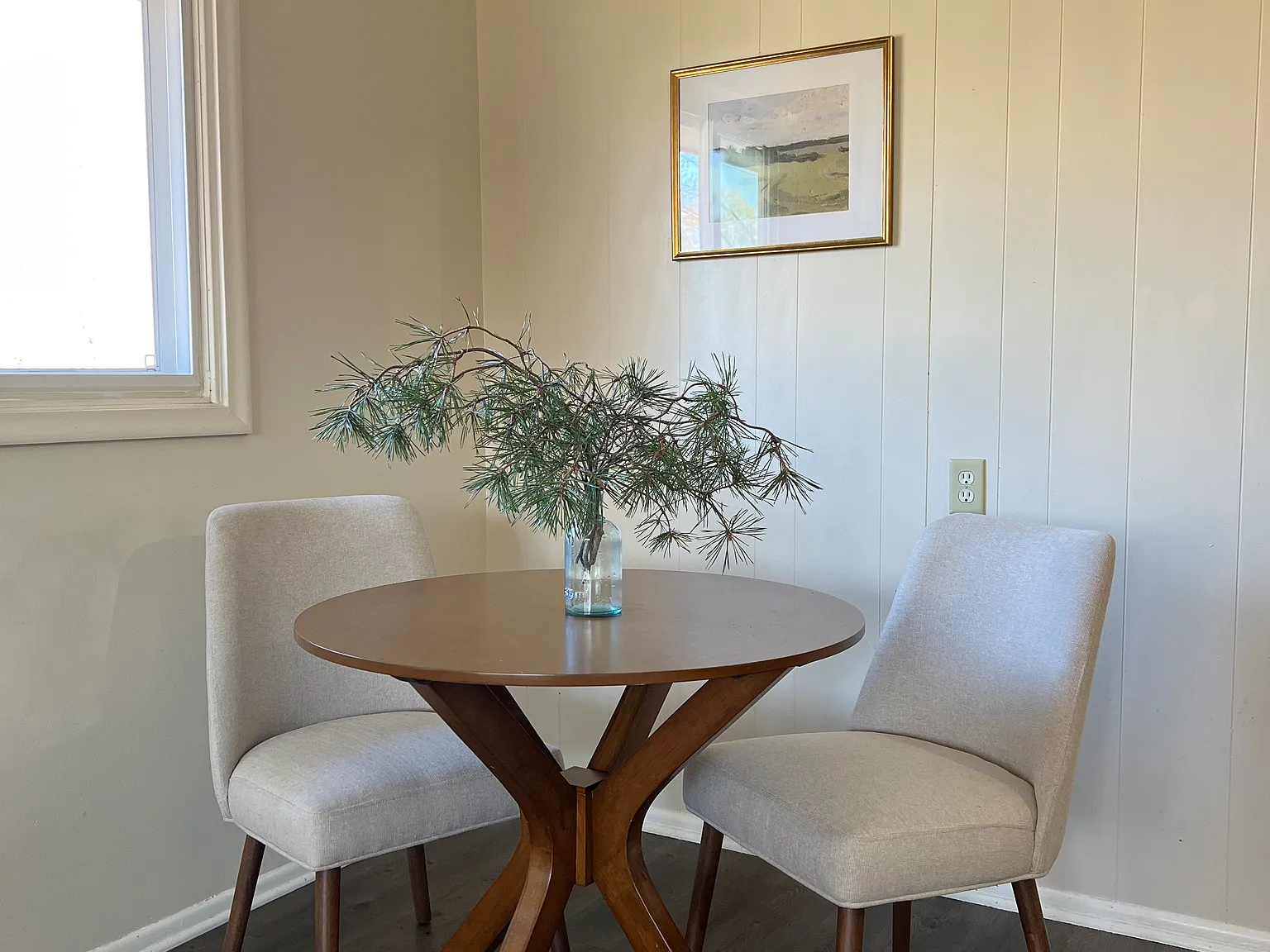 2 bed, 750 sqft, $1,275 — Photo 4