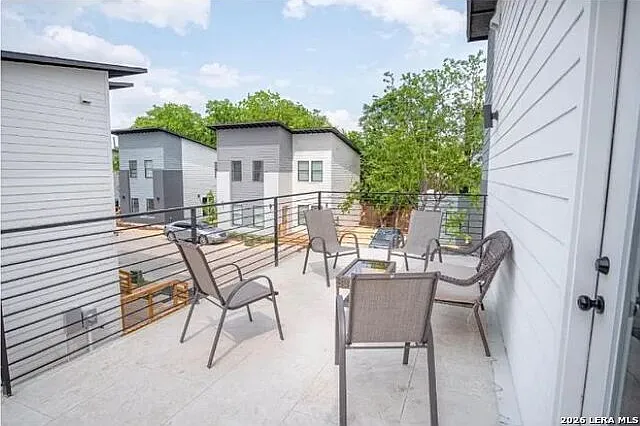 1022 Delaware St #3 — Photo 15