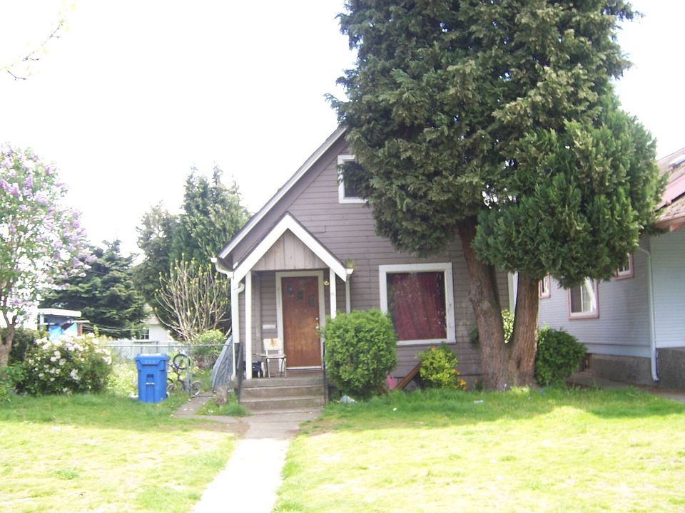 1st image of 4305 Yakima Ave
