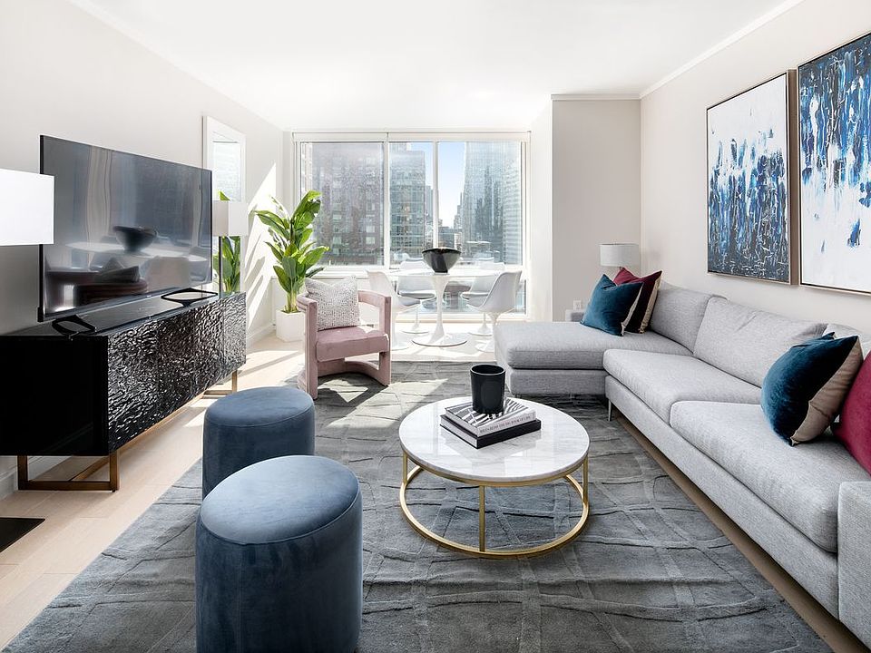 1st image of 212 Warren St APT 19A