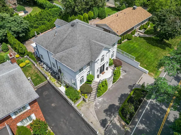 373 Ocean Terrace image 43 of 47